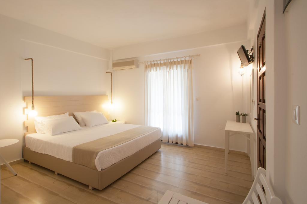 Paris Studios & Apartment Agia Paraskevi  Exteriör bild